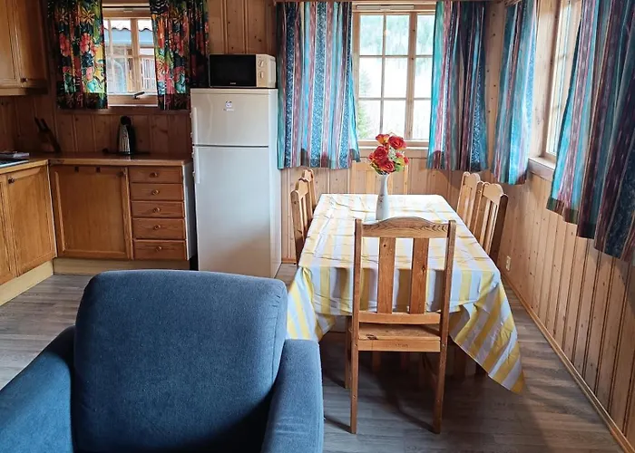 Tatil Evi Stavn Gard Og Hytter- 8 Minutter Til Bjorneparken